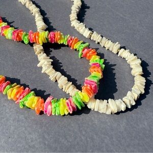 Vintage 90s Puka Shell Necklaces - Set of 2 Multicolour and White